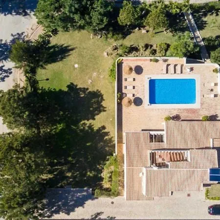 Villa Spacious Holiday In Algarve *