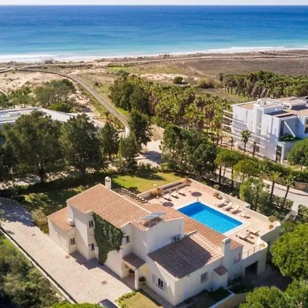 Spacious Holiday In Algarve Villa *