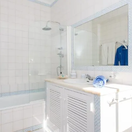 Spacious Holiday In Algarve Villa Albufeira