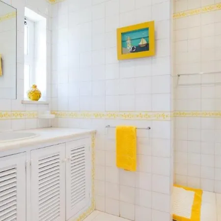 Spacious Holiday In Algarve Villa *